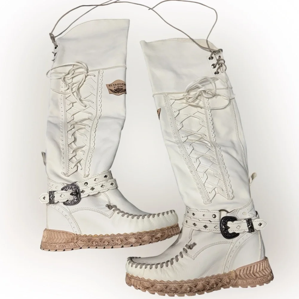El Vaquero Italy Artemide Camel Blanche Wedge Moccasin Boots Size 40 NIB